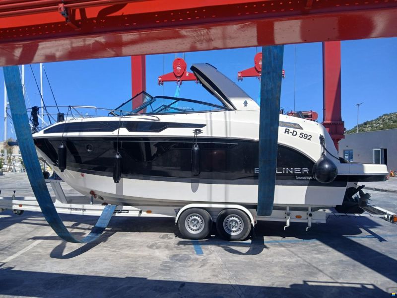 Bayliner Ciera 8