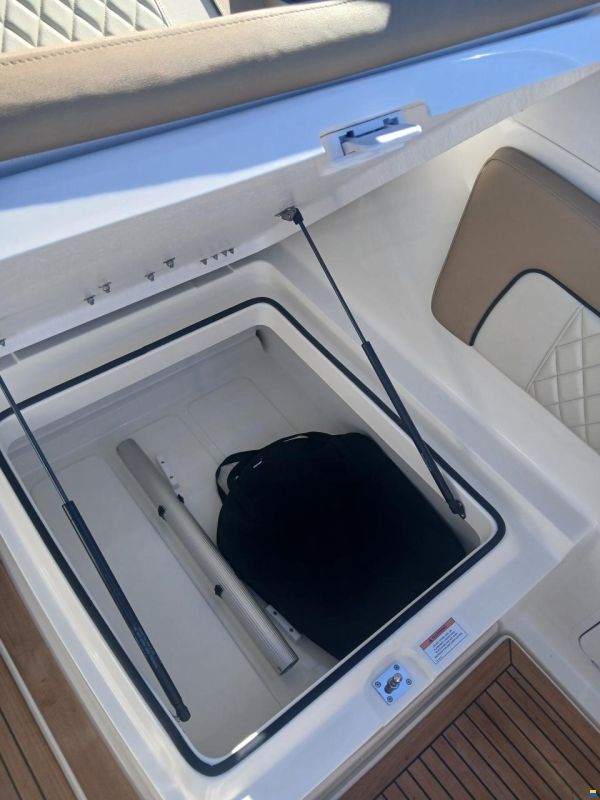 Bayliner Ciera 8