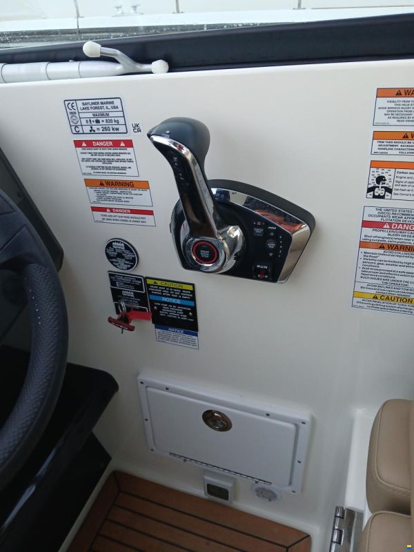 Bayliner Ciera 8