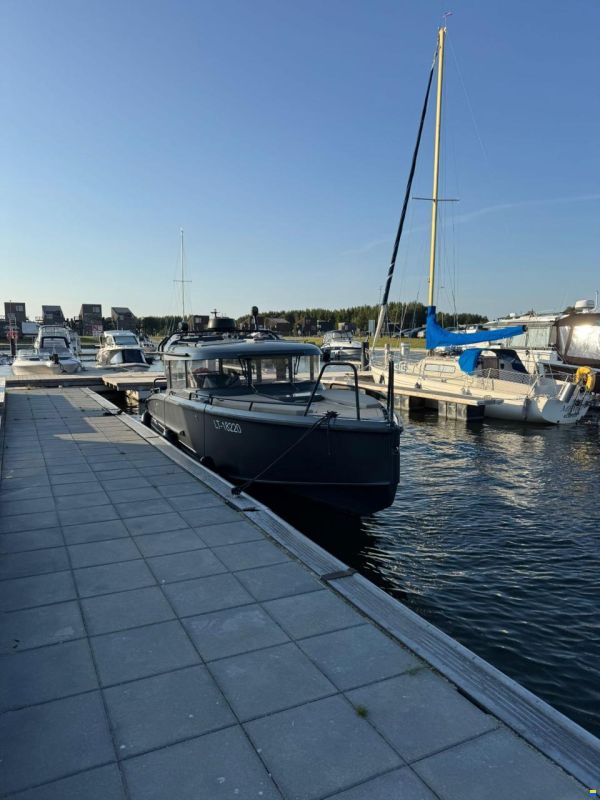 XO Boats 270
