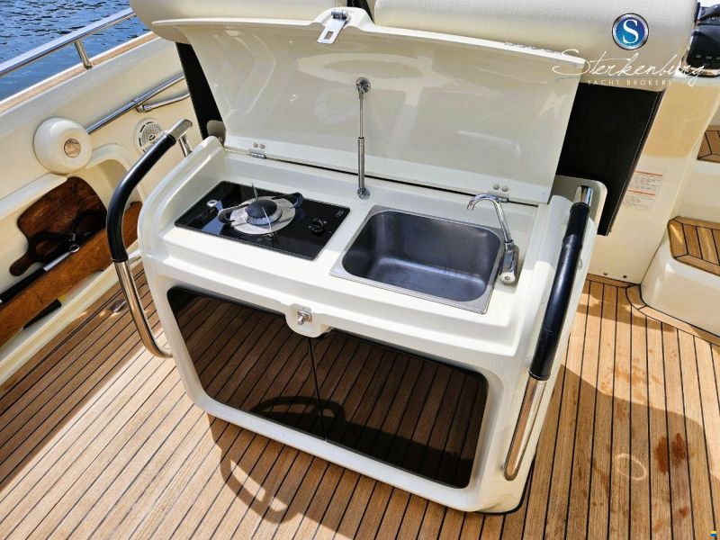 Invictus 280 GT