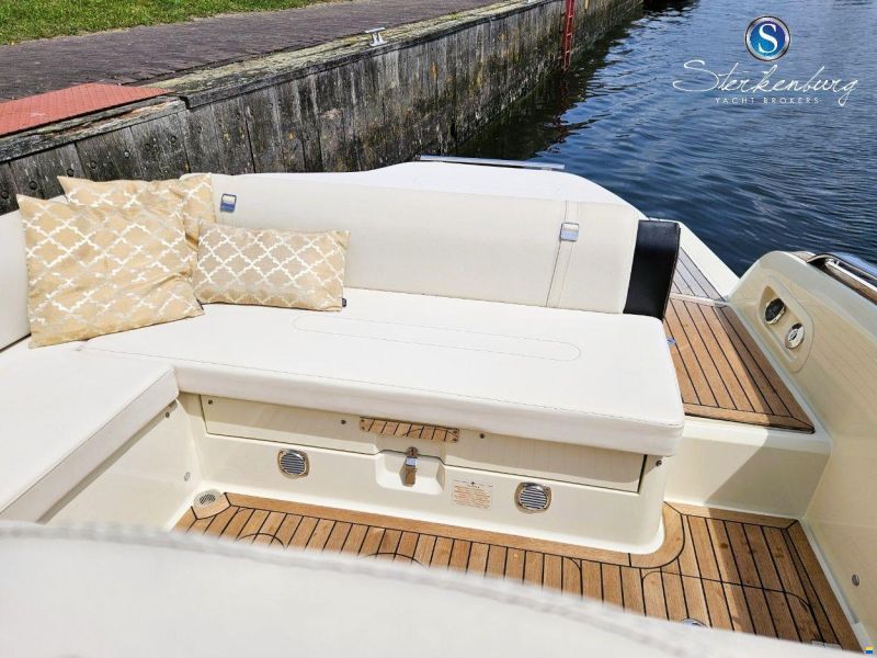 Invictus 280 GT