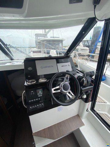 Jeanneau MERRY FISHER 1095