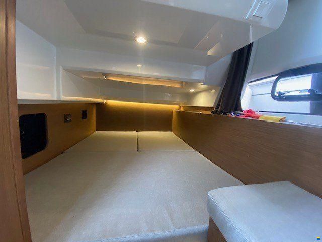 Jeanneau MERRY FISHER 1095