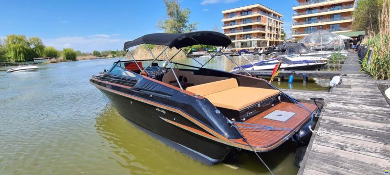 Sea Ray 260 OV