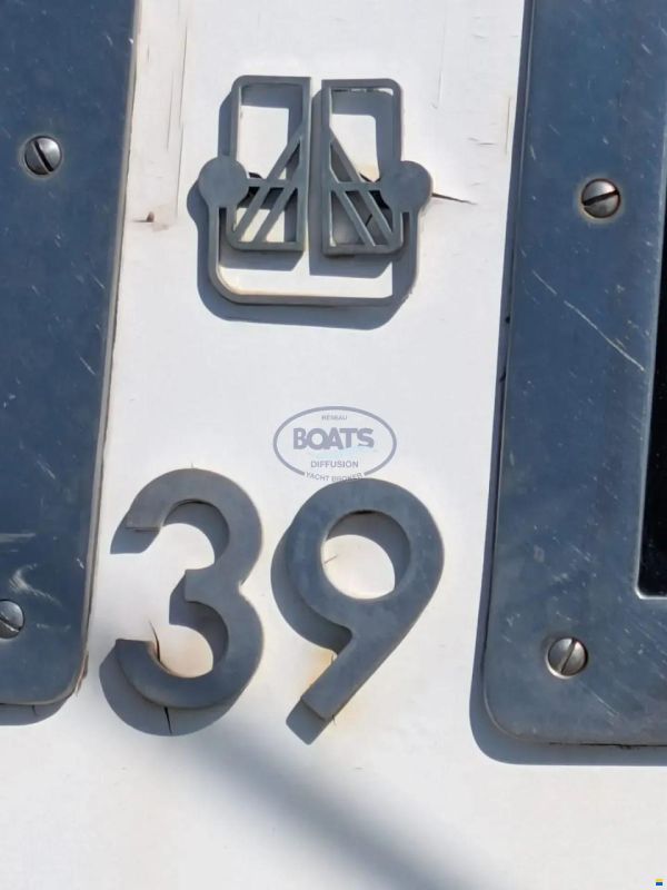 Dufour 39