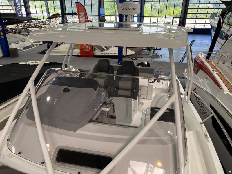 Jeanneau CC 9.0 WA