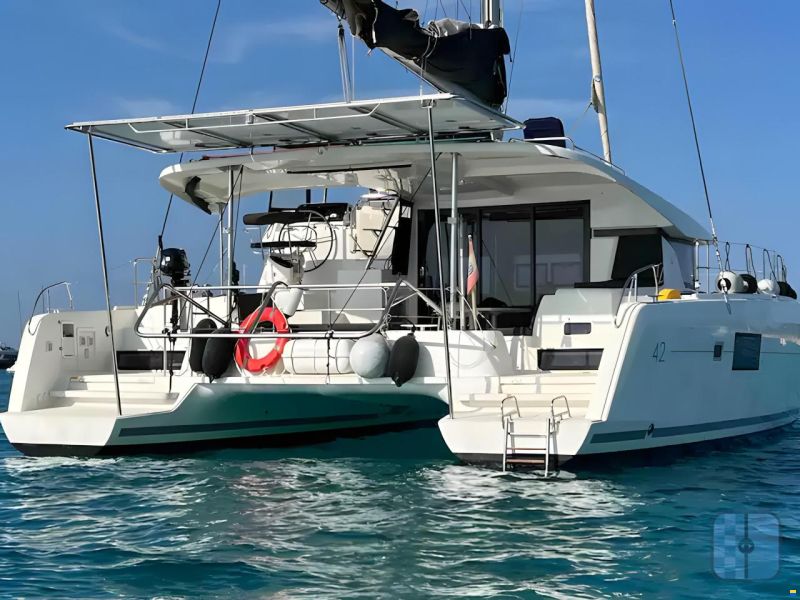 Lagoon 42