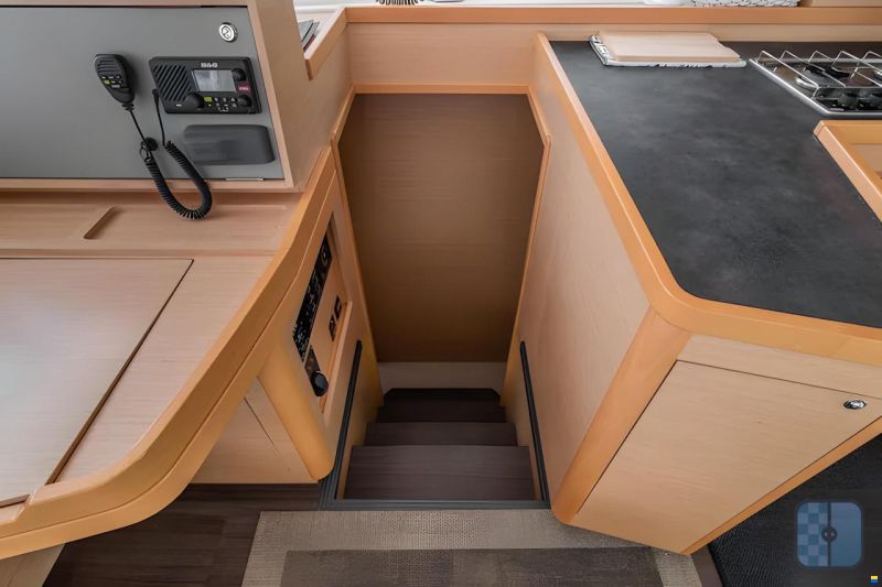 Lagoon 42
