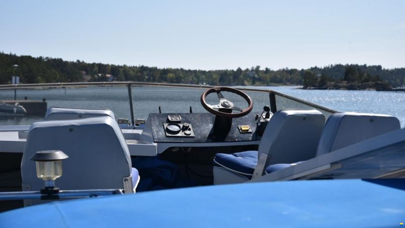 Parad 31 FLYING BRIDGE