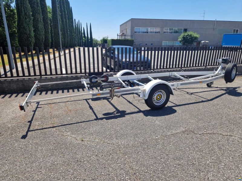 Stöger 1800kg Stöger Motorboottrailer