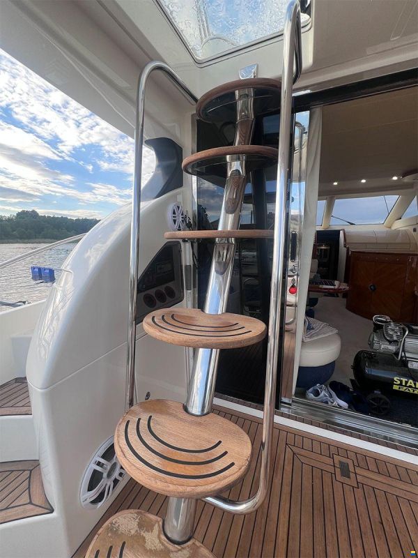 Azimut 52 Flybridge