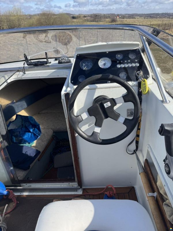 Jeanneau Leader 650