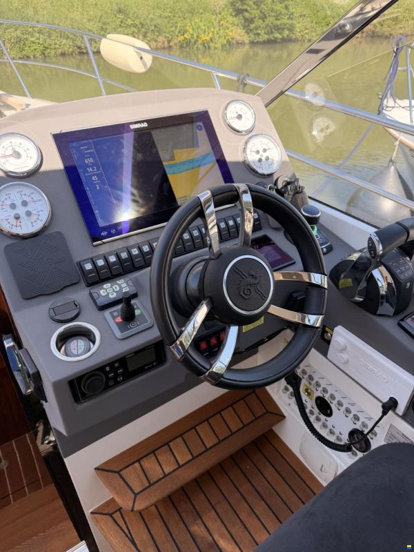 Marex 375