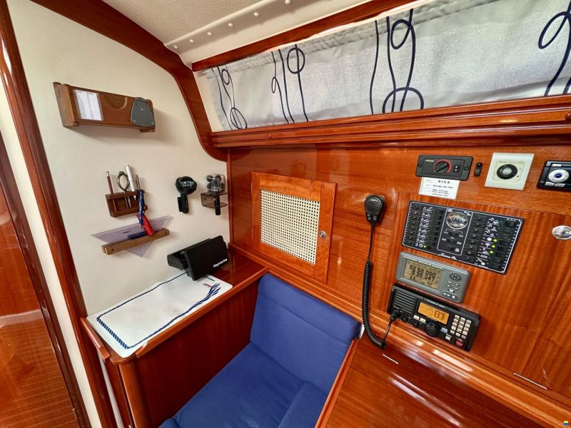 Hanse 341