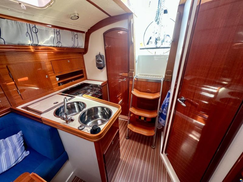 Hanse 341
