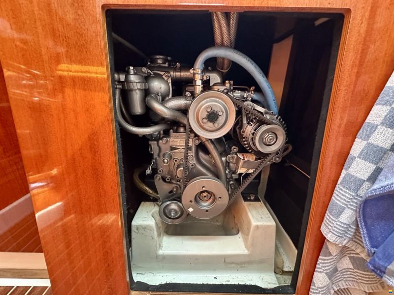 Hanse 341