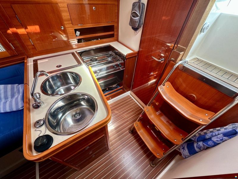 Hanse 341