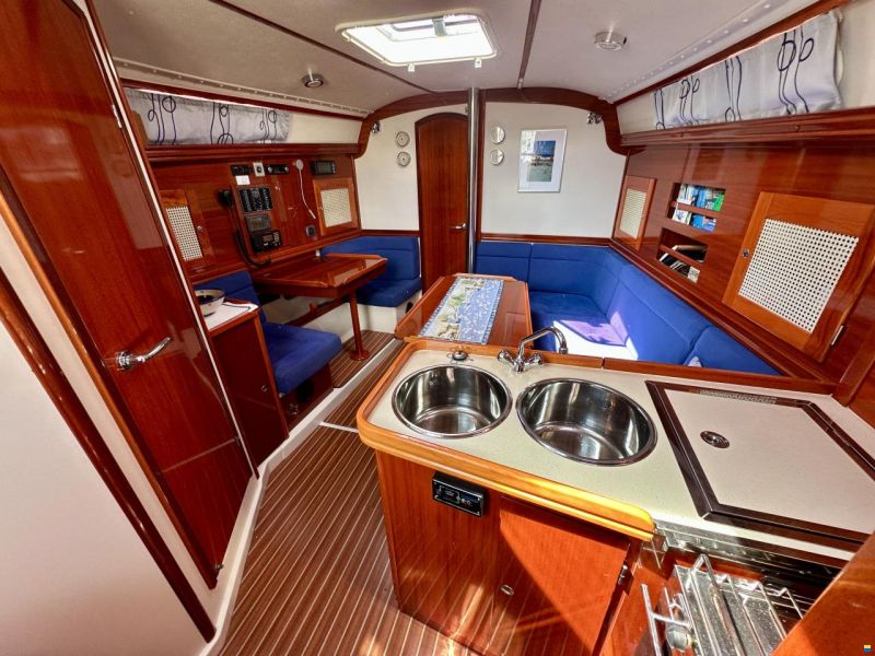 Hanse 341
