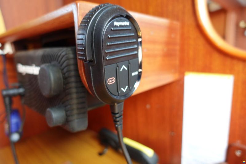 Hallberg-Rassy 352