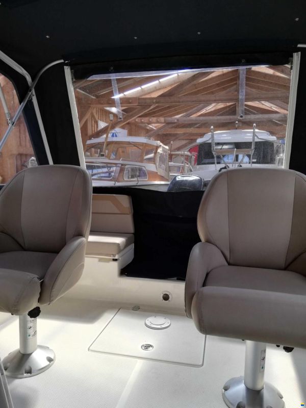 Quicksilver 455 Cabin