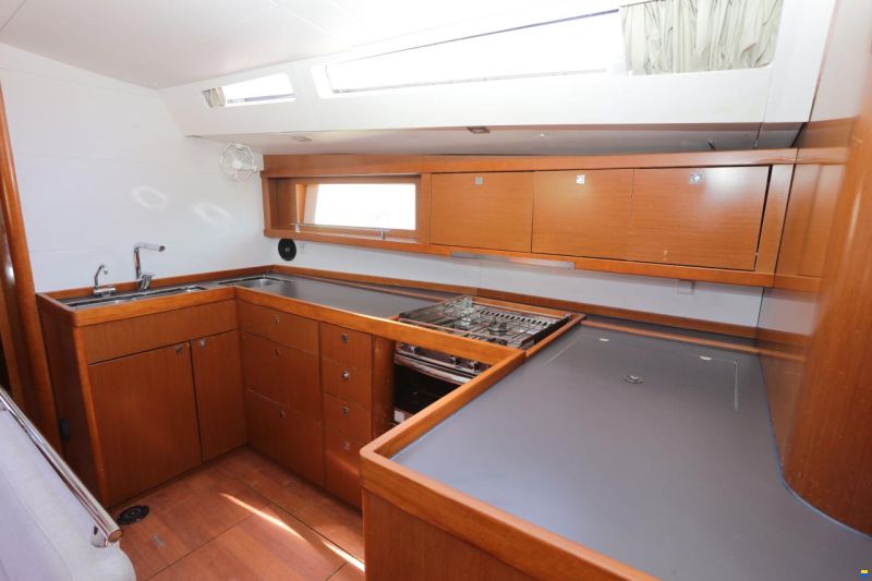 Beneteau Oceanis 48