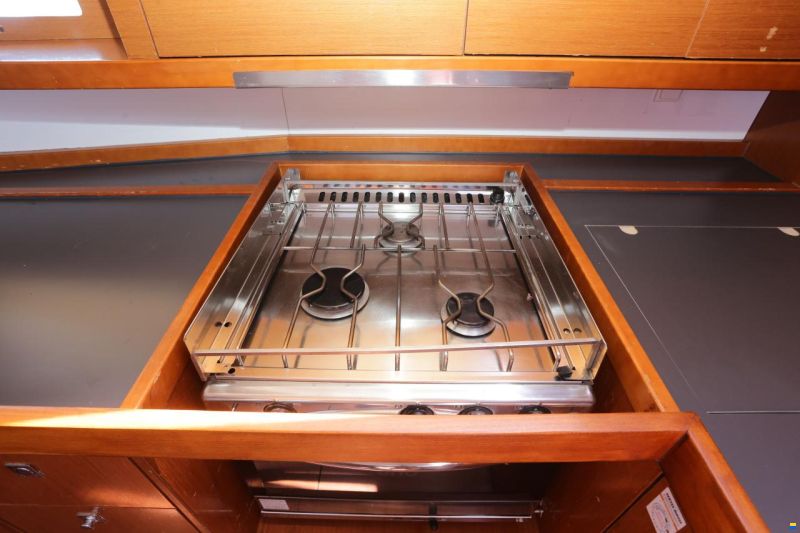 Beneteau Oceanis 48