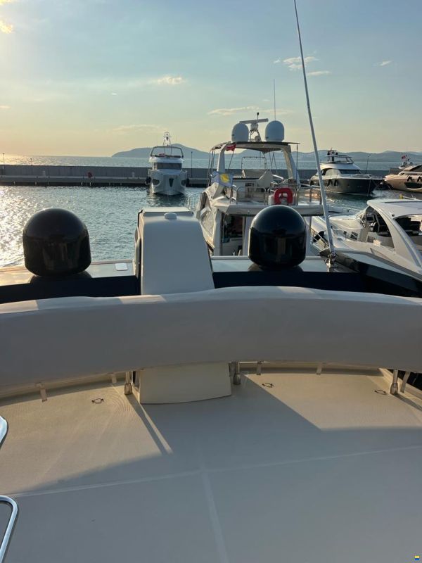 Beneteau Monte Carlo 6