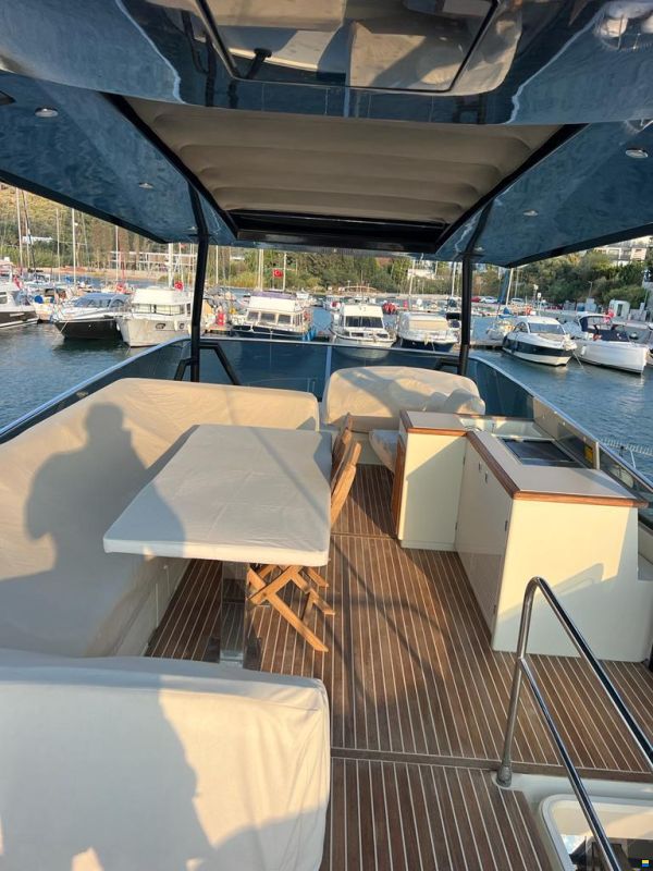 Beneteau Monte Carlo 6