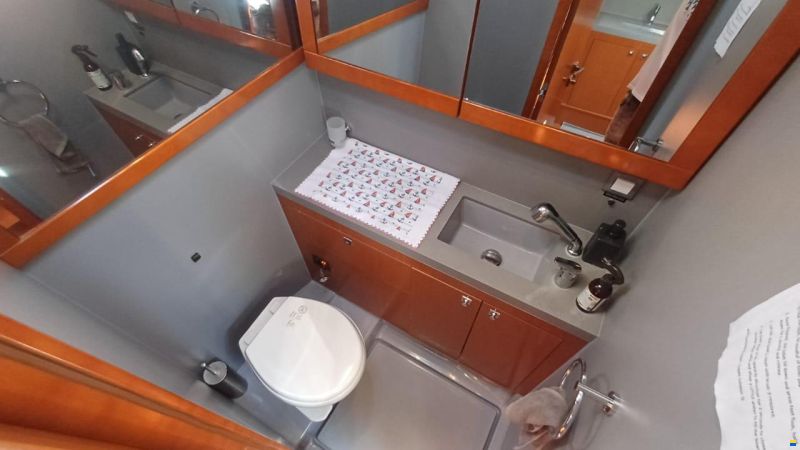 Beneteau Oceanis 55