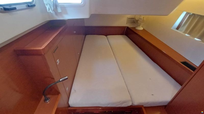 Beneteau Oceanis 55