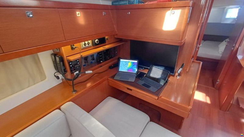 Beneteau Oceanis 55