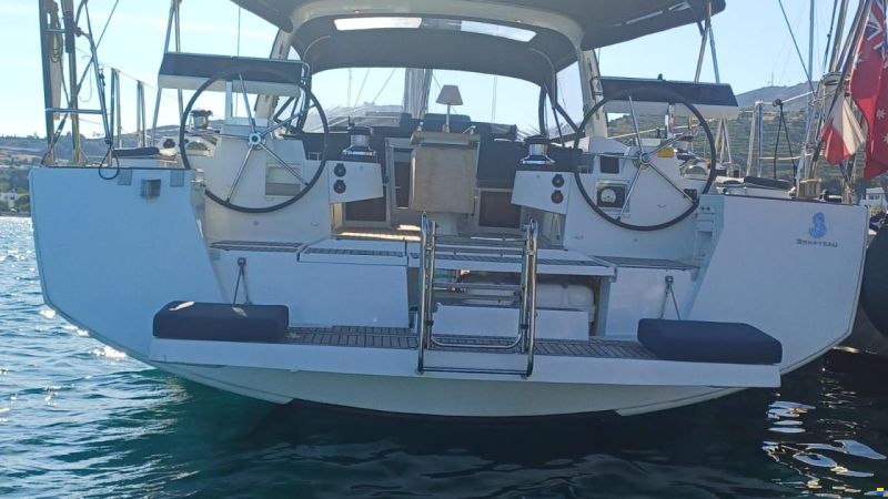 Beneteau Oceanis 55