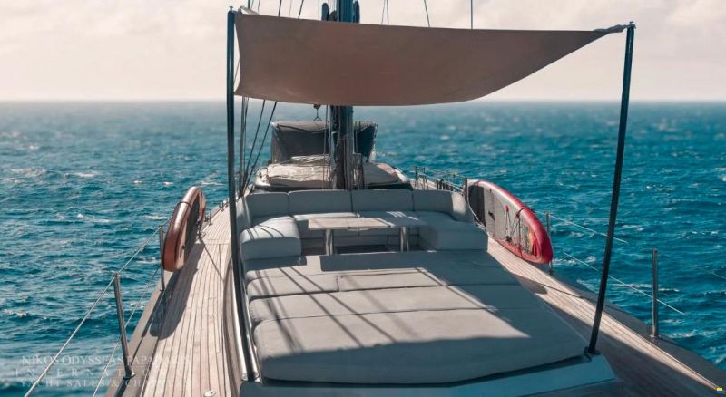Admiral Yachts Silent 76
