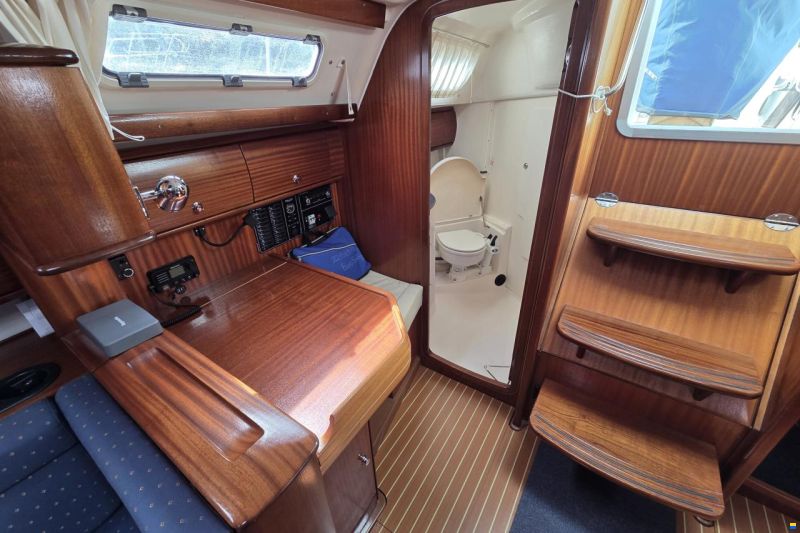 Bavaria 36-2 Cabin