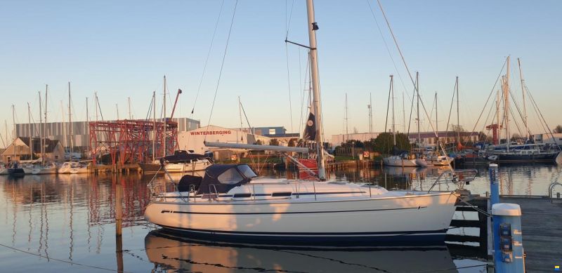Bavaria 36-2 Cabin