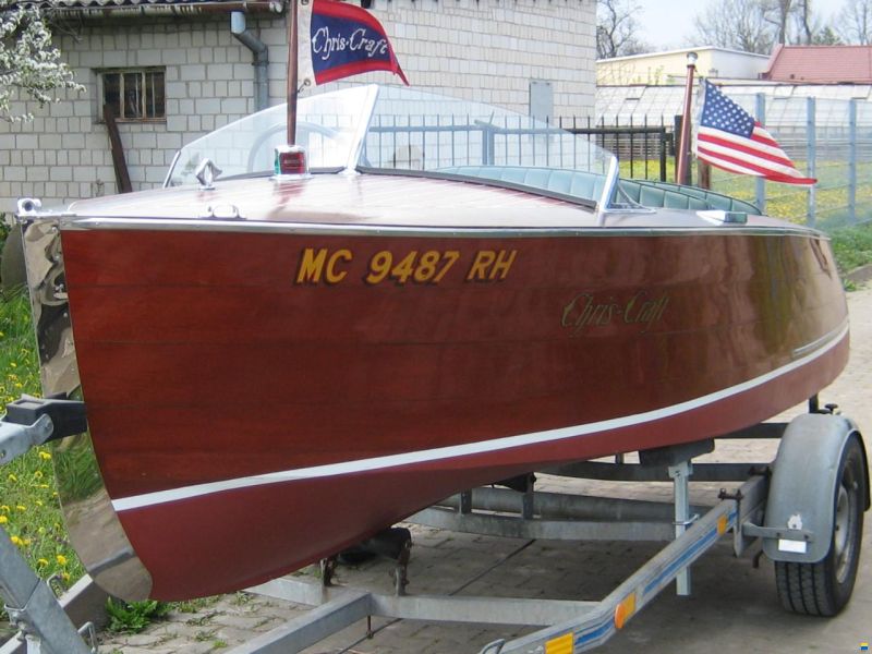 Chris Craft Runabout