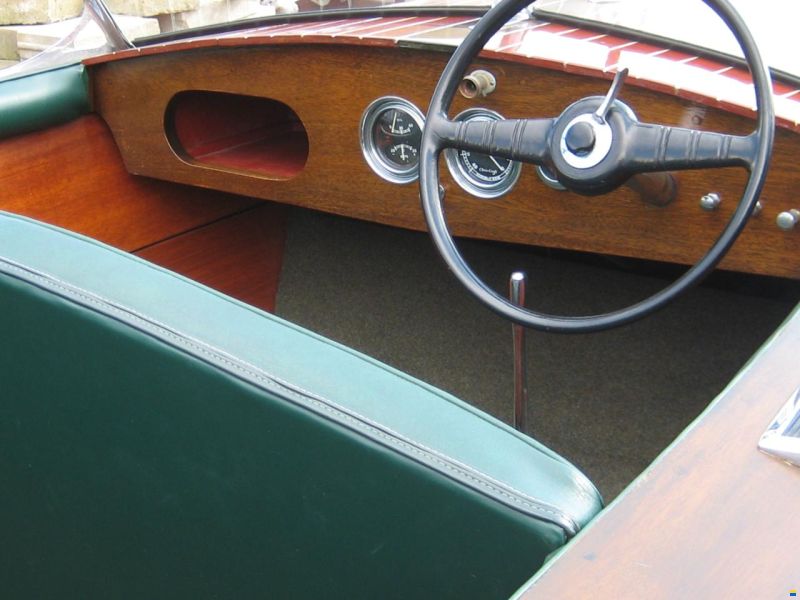 Chris Craft Runabout