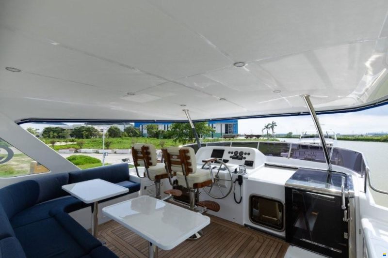 Selene 56 Classic Explorer