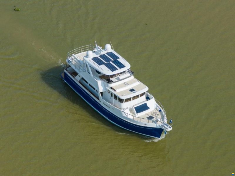 Selene 56 Classic Explorer