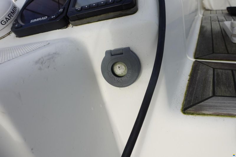 Hanse 375