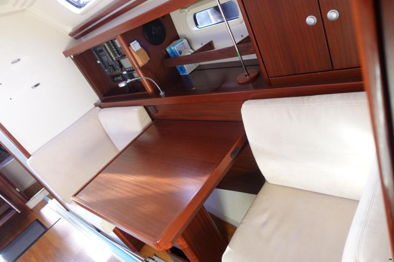 Hanse 375