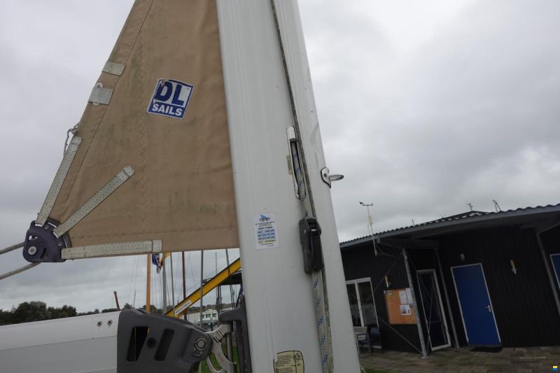 Elan 444