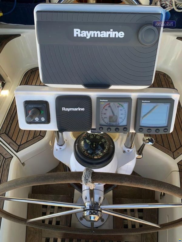 Northshore Yachts Vancover 38 Pilot