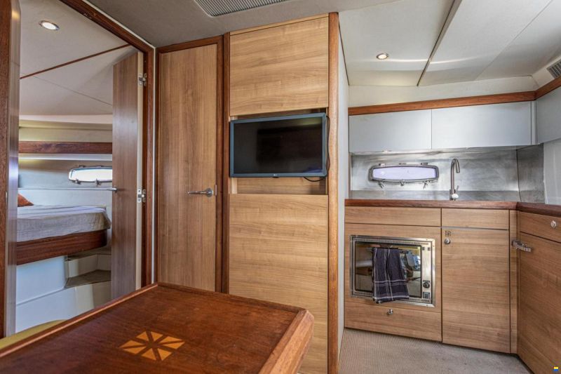 Sealine Sport 35