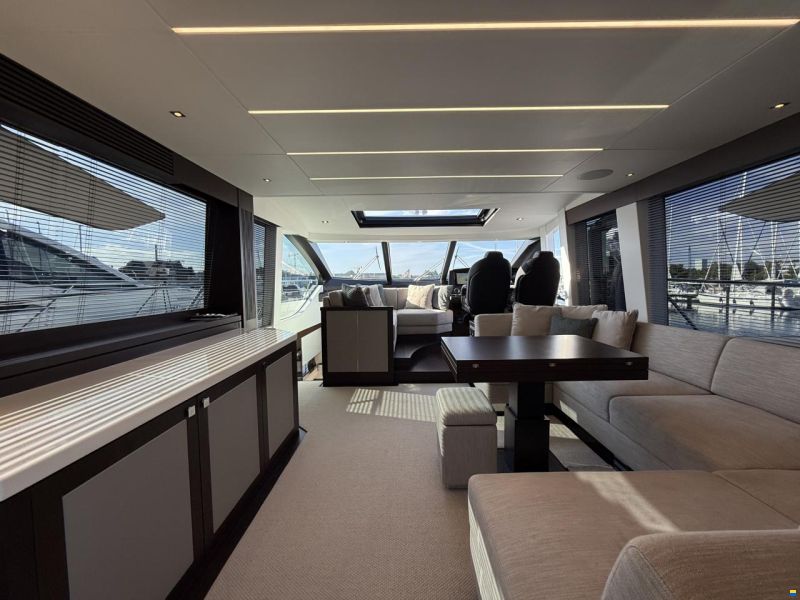Sunseeker 74 Sport Yacht
