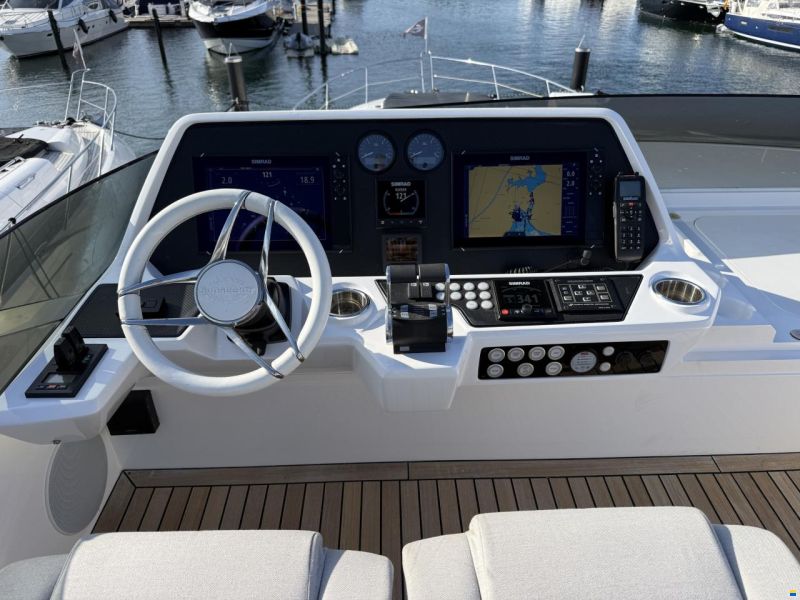 Sunseeker 74 Sport Yacht