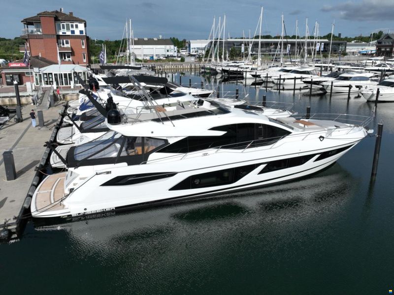 Sunseeker 74 Sport Yacht