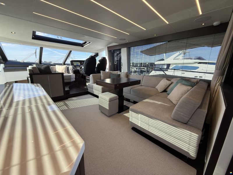 Sunseeker 74 Sport Yacht