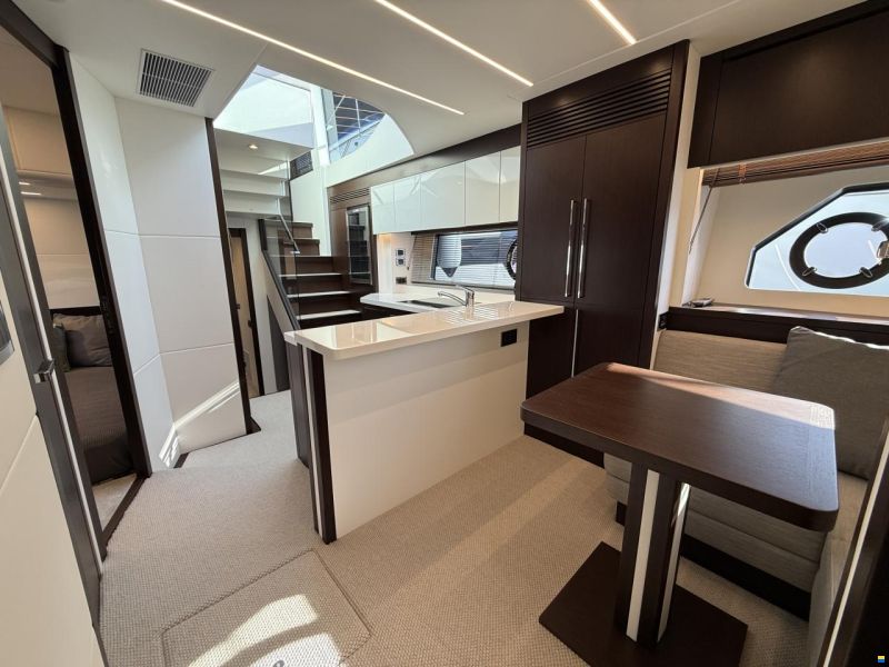 Sunseeker 74 Sport Yacht